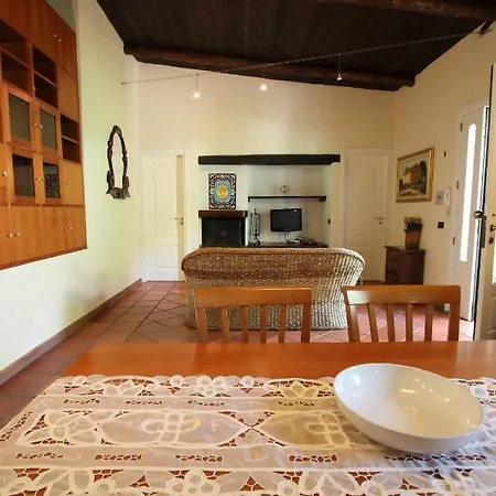 Villa Green House